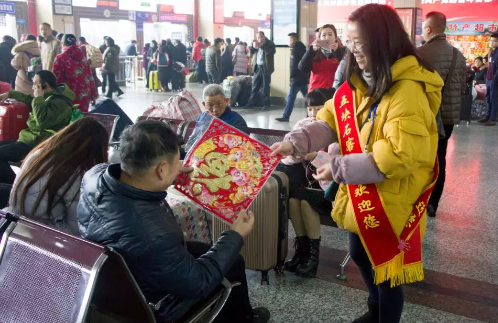 情暖旅途——富临运业春运进行时