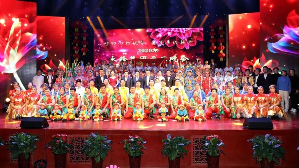 富临运业选送节目川剧《变脸》反响热烈